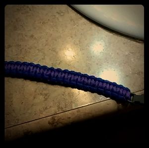 Paracord bracelet